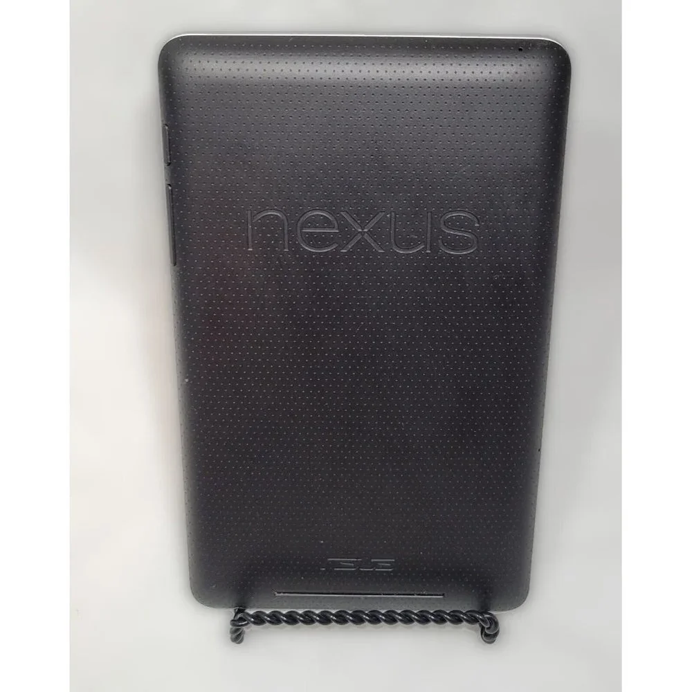 ASUS Nexus 7 Inch Tablet ME370T Black 16 GB Charger Bundle